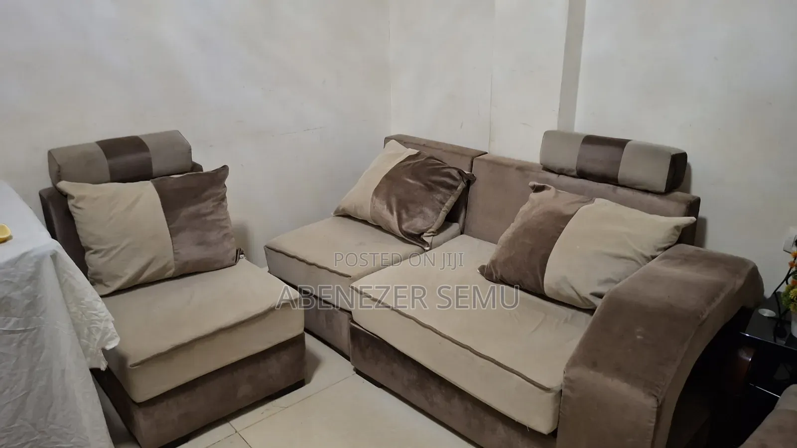 8-Seat Sofa With Table – Good Condition