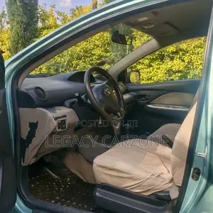 Toyota Yaris 2008 Green