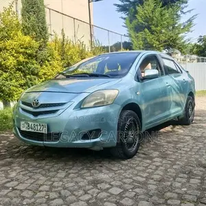 Toyota Yaris 2008 Green