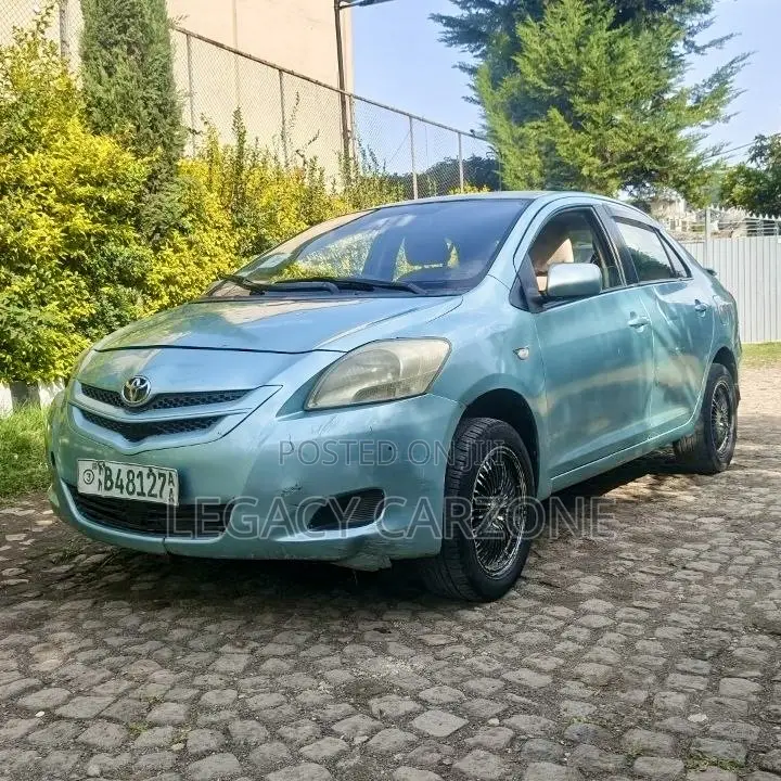 Toyota Yaris 2008 Green