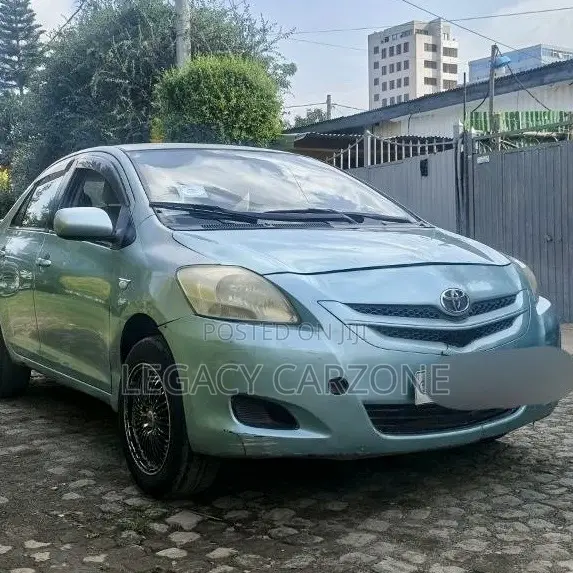 Toyota Yaris 2008 Green