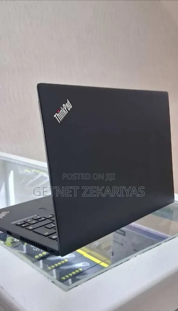 New Laptop Lenovo ThinkPad T480s 16GB Intel Core i5 SSD 256GB