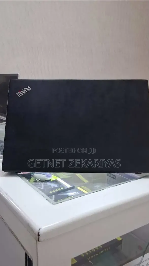 New Laptop Lenovo ThinkPad T480s 16GB Intel Core i5 SSD 256GB