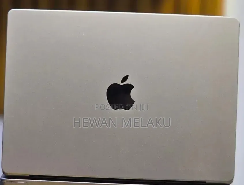 New Laptop Apple MacBook ProM1 16GB Apple M1 Pro SSD 512GB
