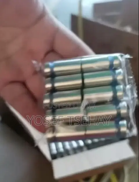 Glass Spacer