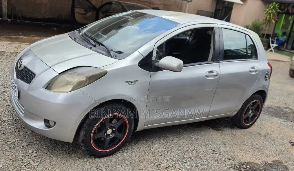 Toyota Yaris 2008 Silver