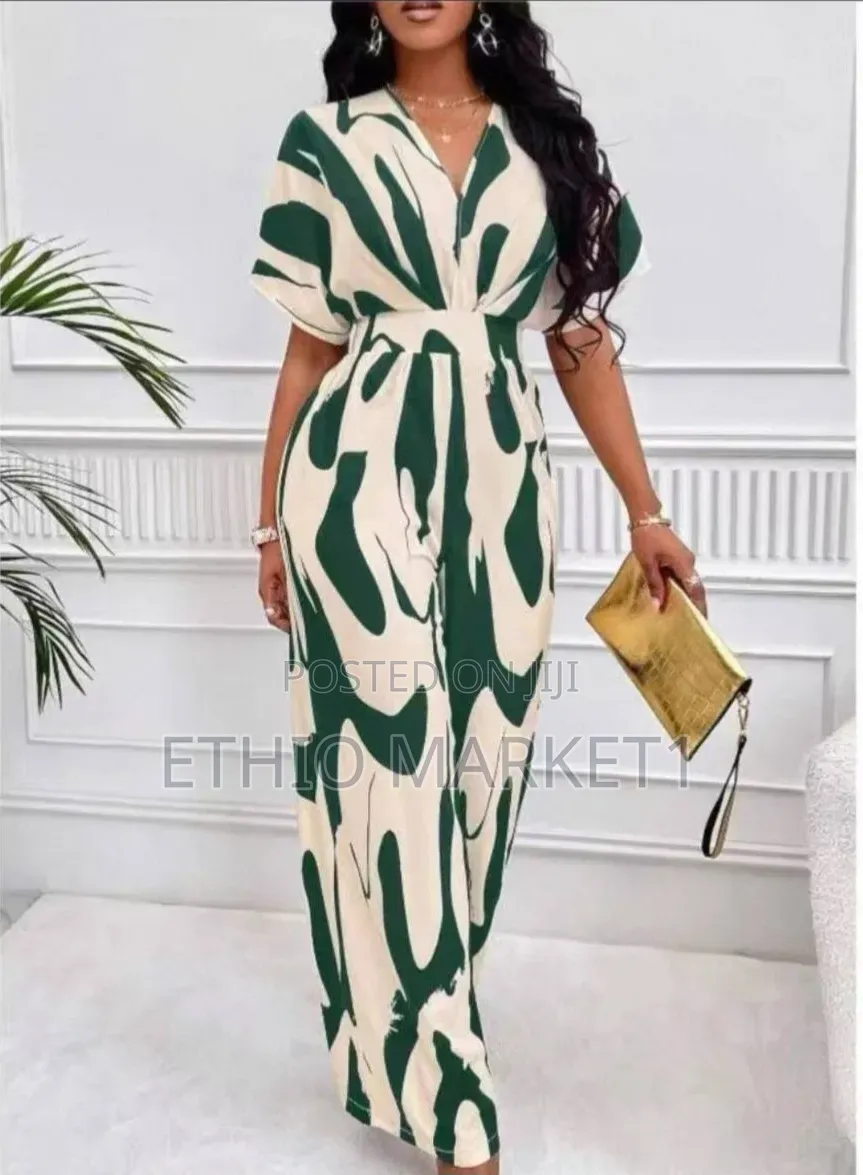 Beautiful and Trendy Women's Abstract Print Jumpsuit