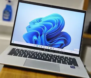 New Laptop HP EliteBook 840 G10 16GB Intel Core i7 SSD 512GB