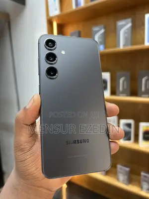New Samsung Galaxy S24 256 GB Black