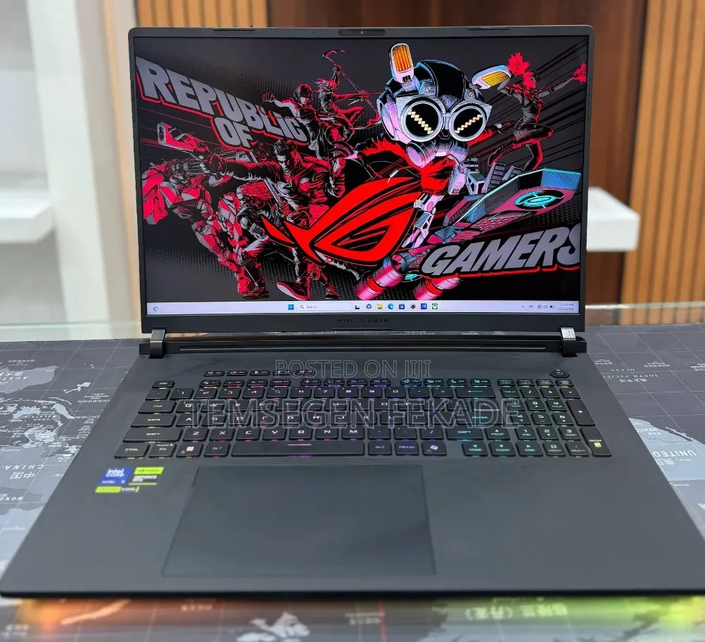 New Laptop Asus ROG Strix G17 32GB Intel Core Ultra 9 SSD 2T