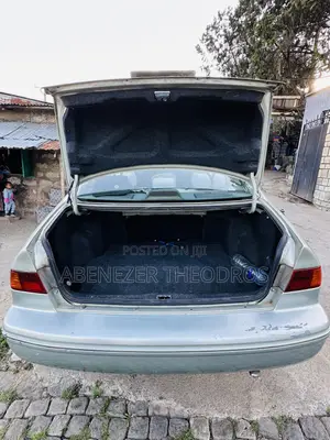 Toyota Camry 2001 Silver