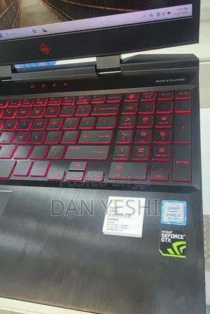 New Laptop HP Omen X 8GB Intel Core i5 SSD 256GB