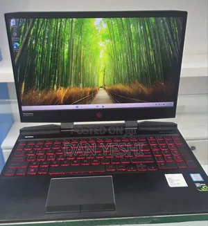 New Laptop HP Omen X 8GB Intel Core i5 SSD 256GB