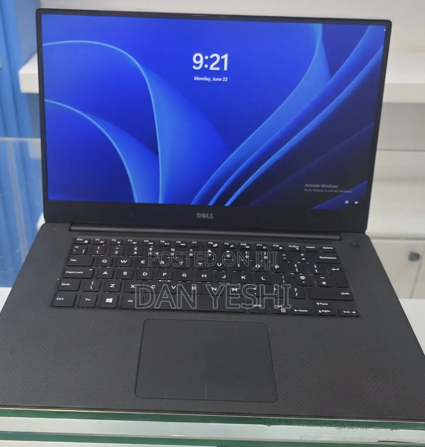 New Laptop Dell 16GB Intel Core i7 SSD 512GB