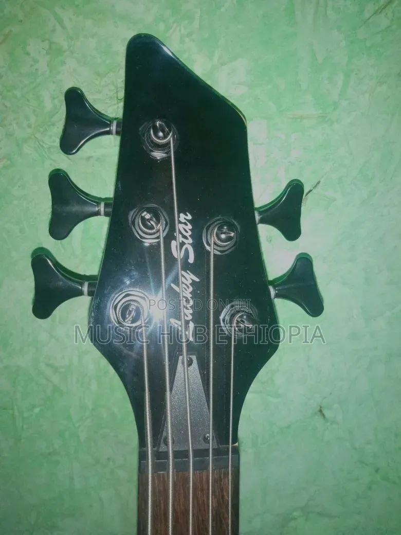 Lucky Star 5-String Bass Guitar