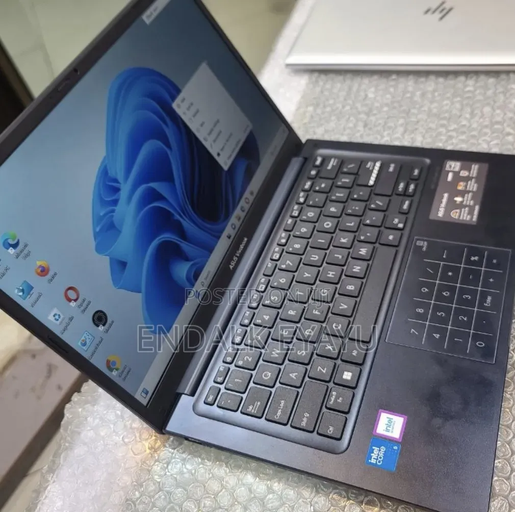 New Laptop Asus VivoBook Flip 14 TP412UA 16GB Intel Core 5 SSD 512GB
