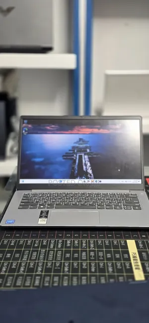 New Laptop Lenovo Ideapad 3 4GB Intel SSD 128GB