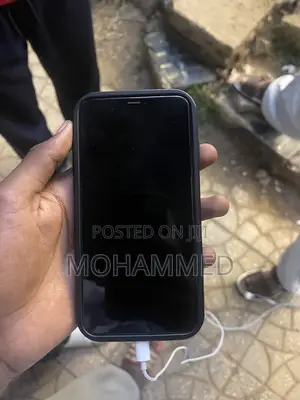 Apple iPhone XS 64 GB Black