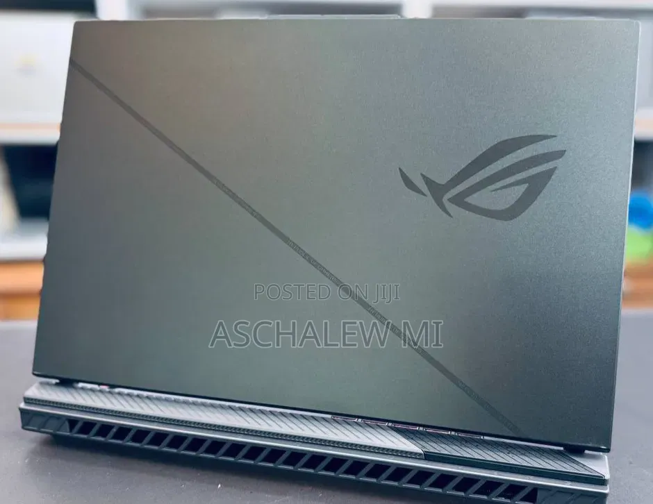 New Laptop Asus ROG Strix G16 G614 16GB Intel Core i9 SSD 1T