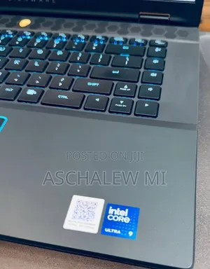 New Laptop Alienware M16 R2 16GB Intel Core Ultra 9 SSD 1T