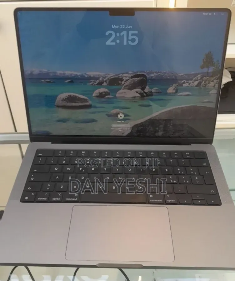 New Laptop Apple MacBook Pro 2021 M1 32GB Apple M1 SSD 512GB