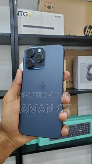 New Apple iPhone 15 Pro Max 256 GB Blue