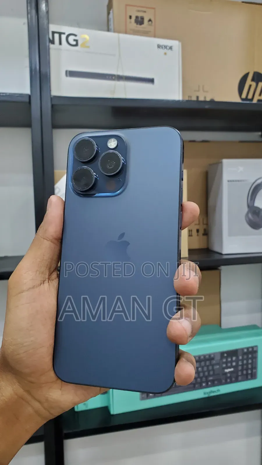 New Apple iPhone 15 Pro Max 256 GB Blue
