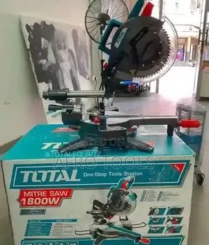 1800w Total Sliding Meter Saw