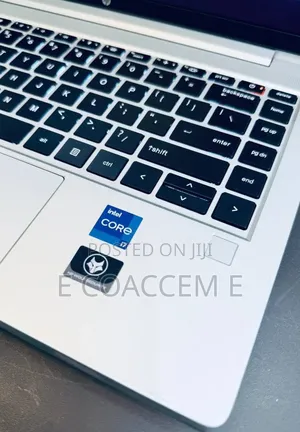 New Laptop HP ProBook 445 G9 16GB Intel Core i7 SSD 512GB