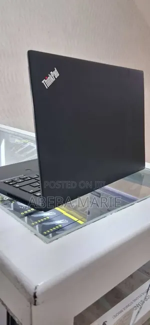 New Laptop Lenovo ThinkPad T480s 8GB Intel Core i5 SSD 256GB