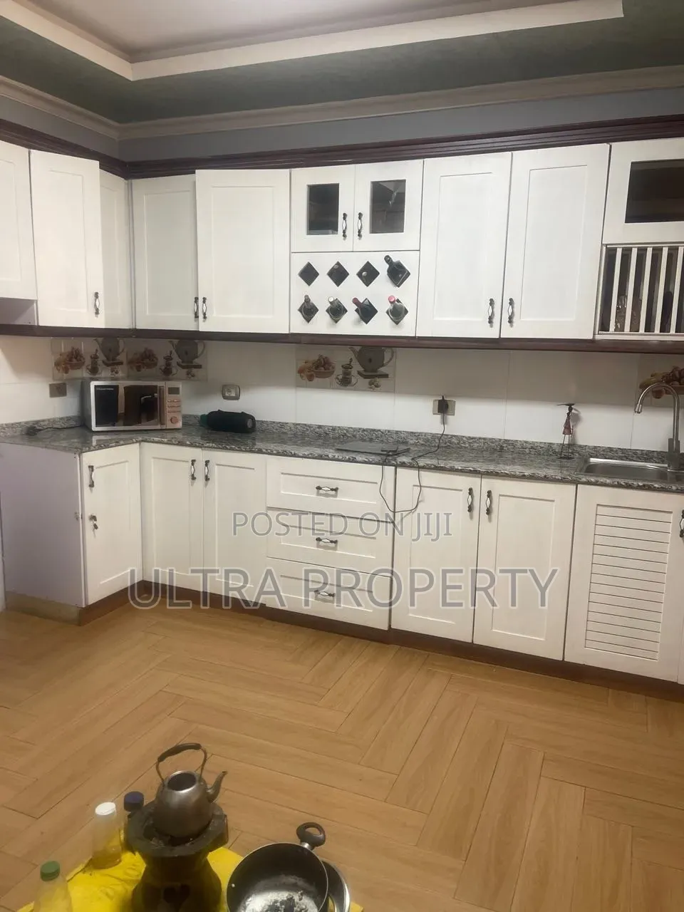 Furnished 4bdrm House in Bole for rent