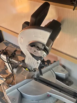 Makita Mitre Saw | Precision Wood Cutting Machine | Professional