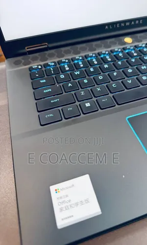 New Laptop Alienware M15 R4 16GB Intel Core Ultra 9 SSD 1T