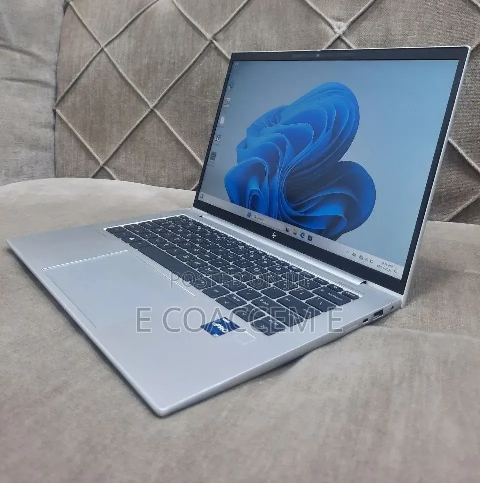 New Laptop HP 16GB Intel Core i7 SSD 512GB