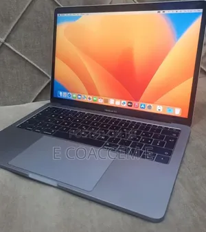 New Laptop Apple MacBook 16GB Intel Core i5 SSD 512GB