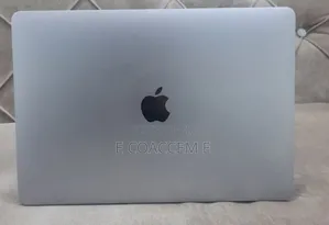New Laptop Apple MacBook 16GB Intel Core i5 SSD 512GB