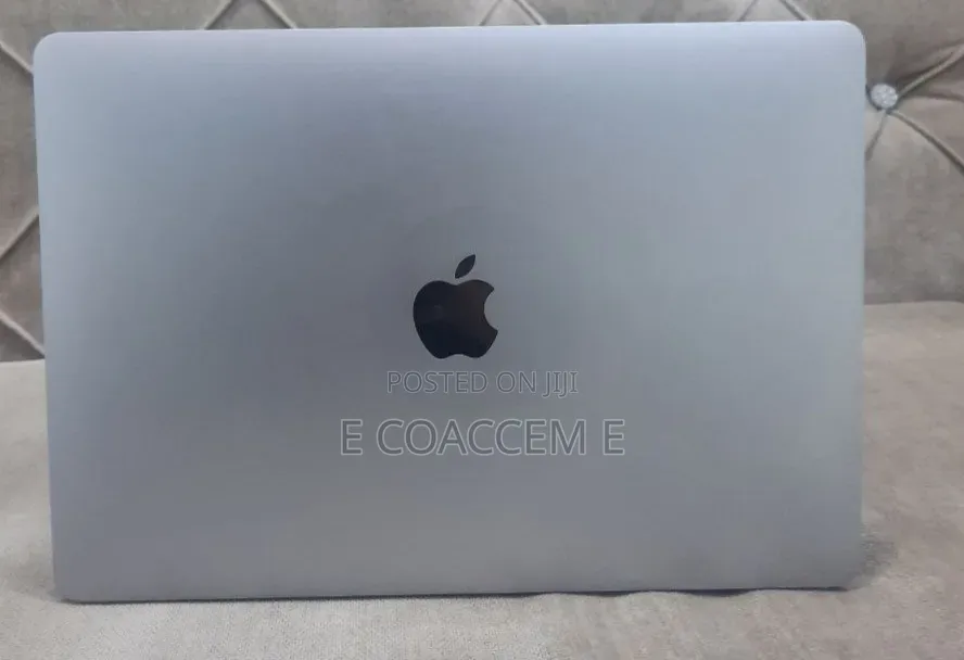 New Laptop Apple MacBook 16GB Intel Core i5 SSD 512GB