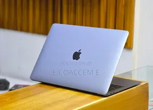 New Laptop Apple MacBook 16GB Apple M1 SSD 256GB