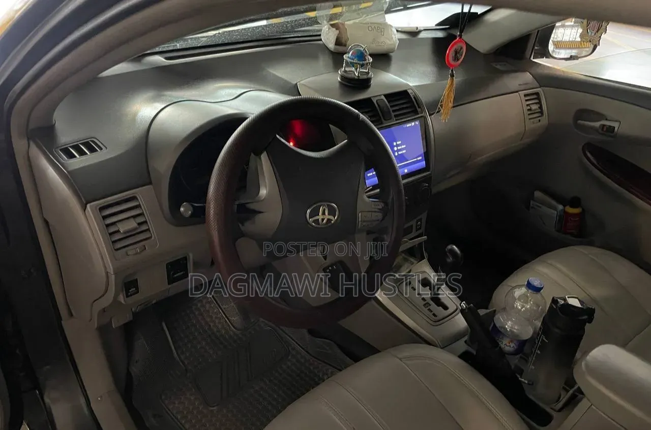 Toyota Corolla 2008 Gray