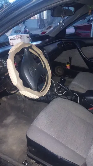 Toyota Carina E 1996 Maroon