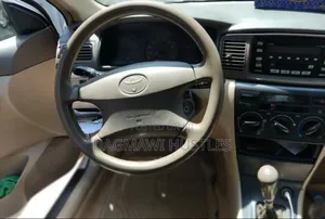 Toyota Corolla 2003 White