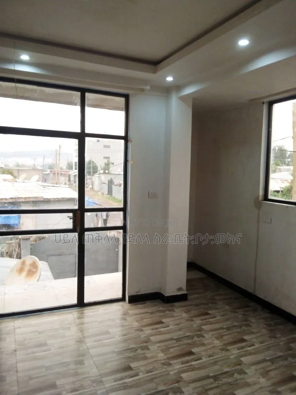 Furnished 5bdrm Townhouse/Terrace in Legetafo Area, Oromia-Finfinne