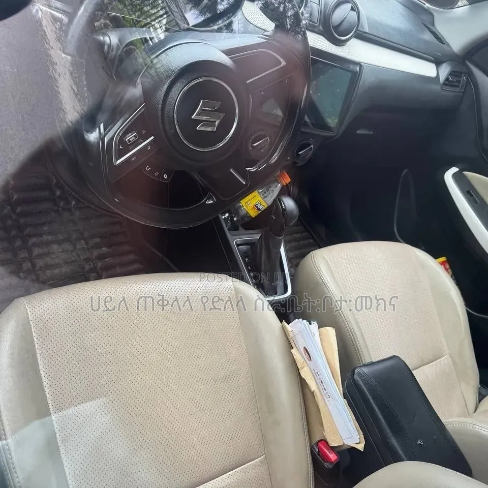 Suzuki Swift 2022 Matt Black