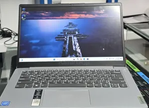 New Laptop Lenovo Ideapad 3 4GB Intel SSD 128GB