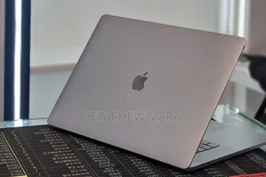 New Laptop Apple MacBook Pro 2019 64GB Intel Core i9 SSD 512GB