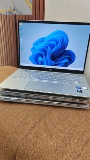 New Laptop HP Pavilion 14 16GB Intel Core i5 SSD 1T