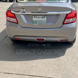 Suzuki Dzire 2022 Silver