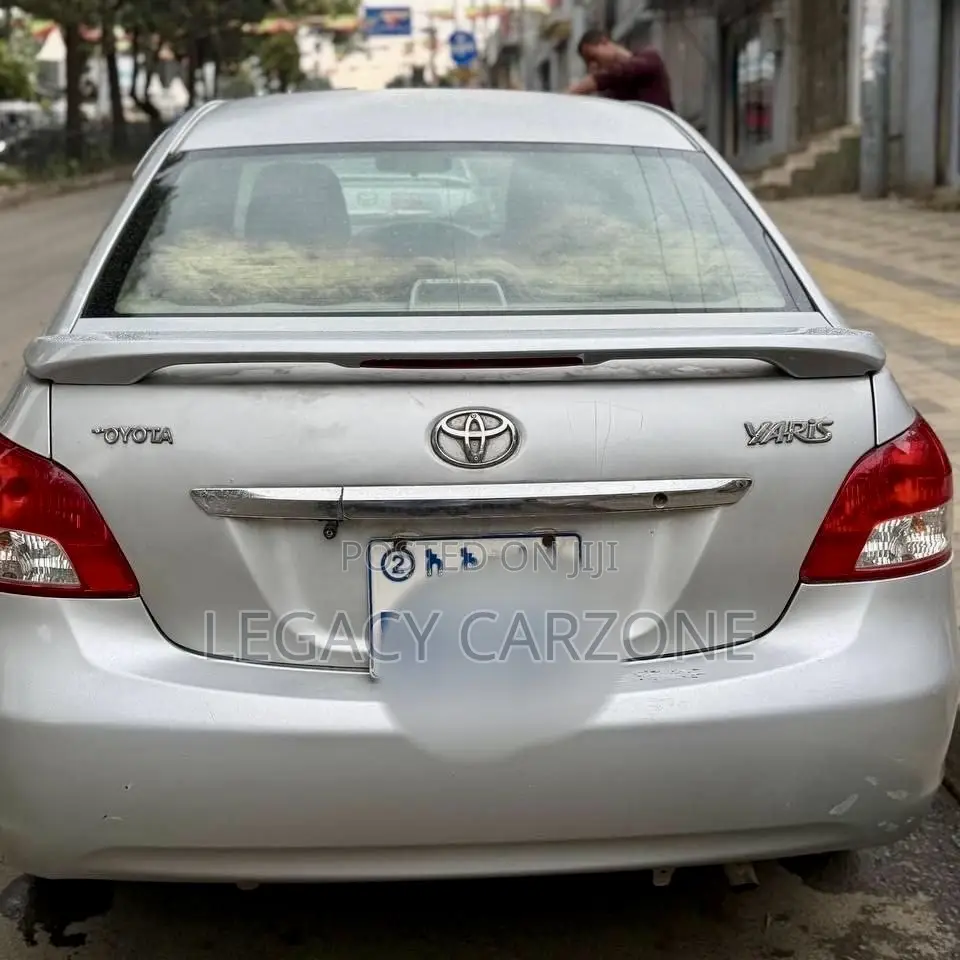Toyota Yaris 2007 Silver