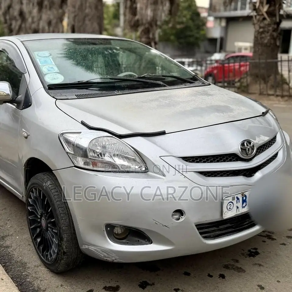Toyota Yaris 2007 Silver