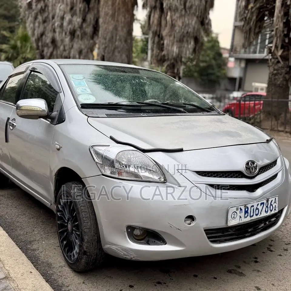 Toyota Yaris 2007 Silver